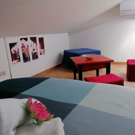 Apartmán Casa Del Loto Fiumicino Exteriér fotografie