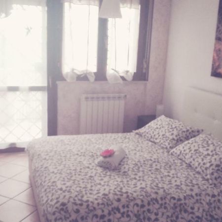 Apartmán Casa Del Loto Fiumicino Exteriér fotografie