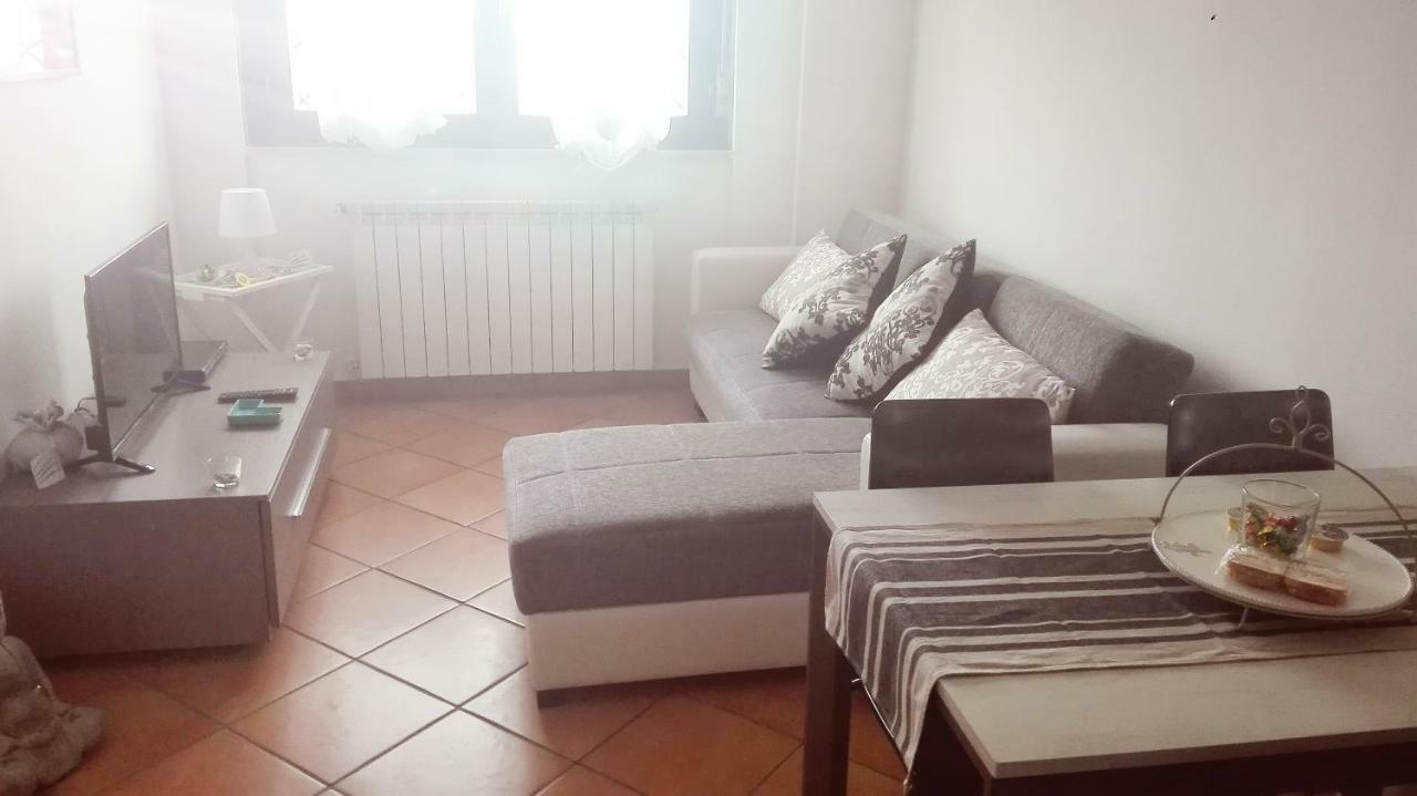 Apartmán Casa Del Loto Fiumicino Exteriér fotografie