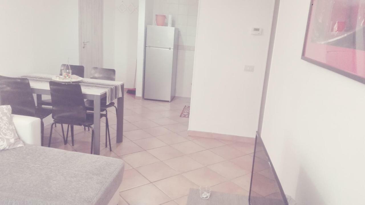 Apartmán Casa Del Loto Fiumicino Exteriér fotografie